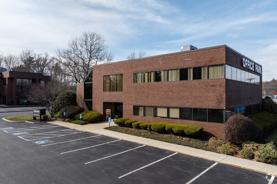 113 Water St, Milford, MA à louer - Photo de l’immeuble – Image 2 sur 4