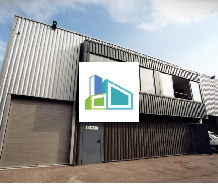 Industriel/Logistique dans Gémenos à louer - Photo de l’immeuble – Image 3 sur 5