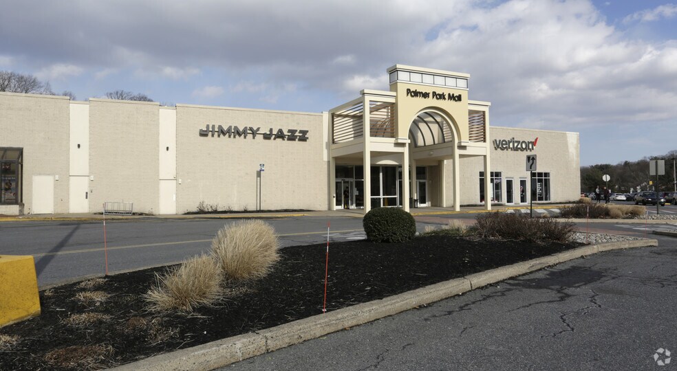 123 Palmer Park Mall, Easton, PA à louer - Photo principale – Image 1 sur 13