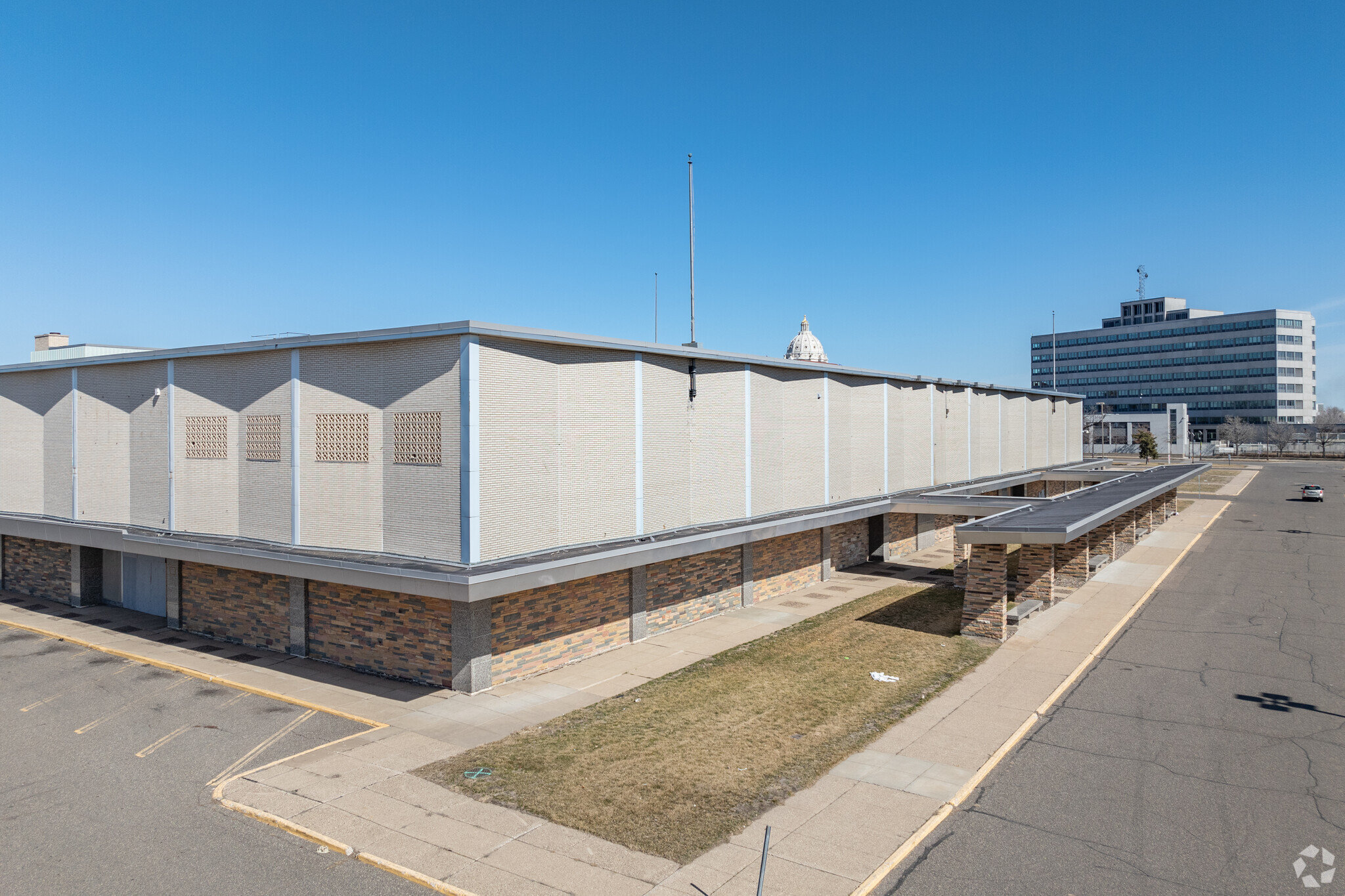 425 Rice St, Saint Paul, MN à louer Photo principale– Image 1 sur 9