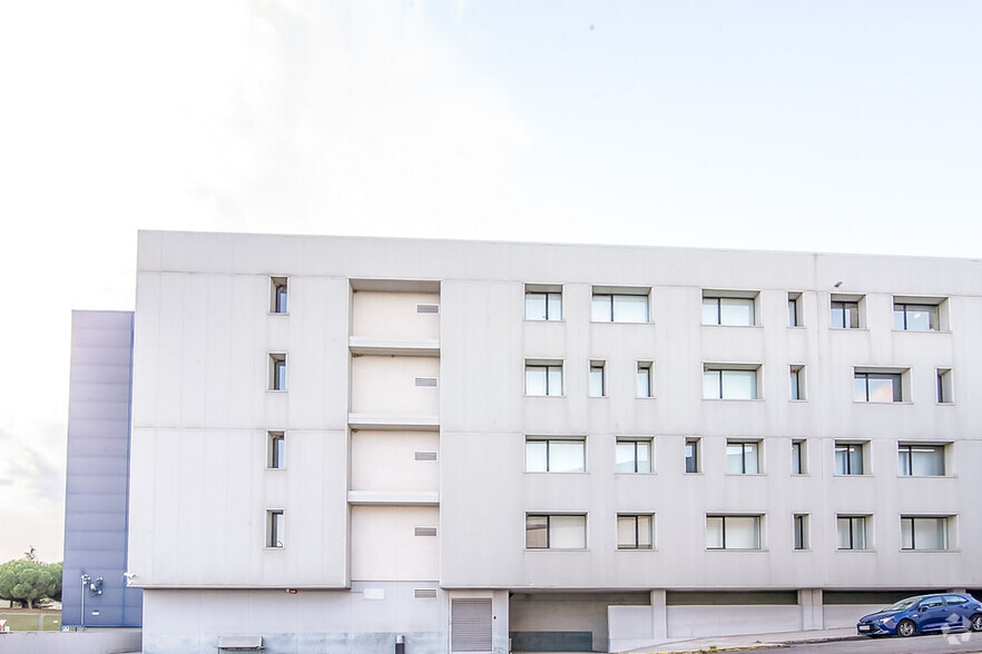 Bureau dans Alcobendas, Madrid à vendre - Photo de l’immeuble – Image 3 sur 21