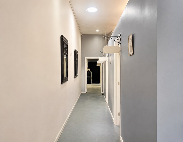 11143 S Western Ave, Los Angeles, CA à louer - Photo de l’immeuble – Image 3 sur 13