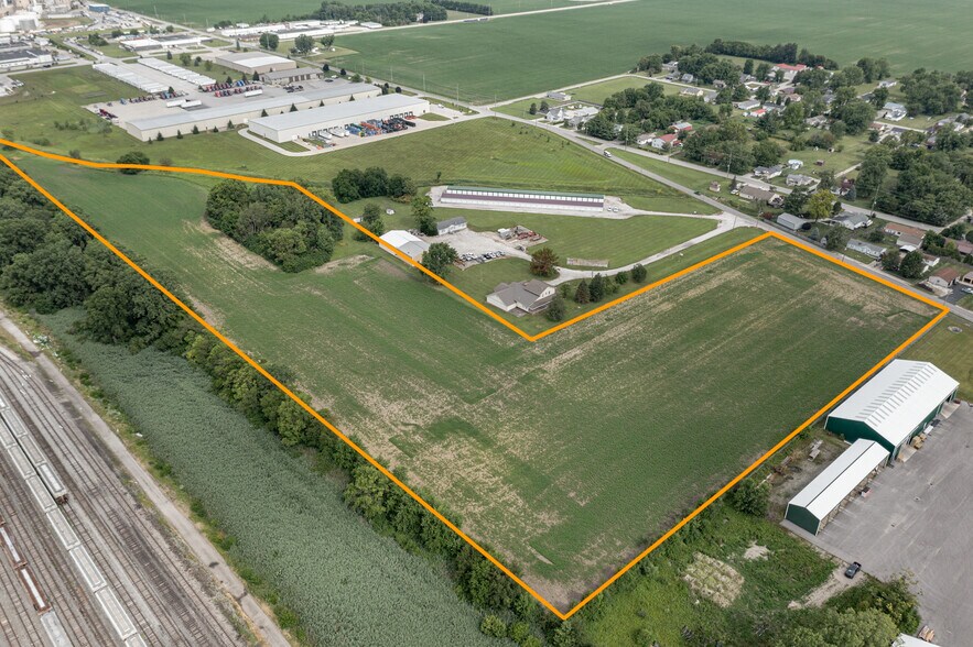 900 Blinn ave, Frankfort, IN à vendre - Photo principale – Image 1 sur 6