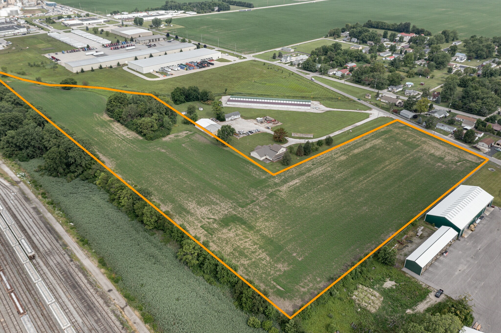900 Blinn ave, Frankfort, IN à vendre Photo principale– Image 1 sur 7