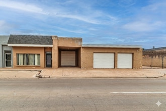 3209 34th St, Lubbock, TX à louer Photo de l’immeuble– Image 2 sur 17