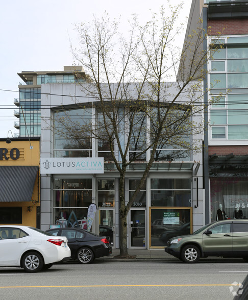 3022-3030 Granville St, Vancouver, BC à louer - Photo principale – Image 1 sur 2