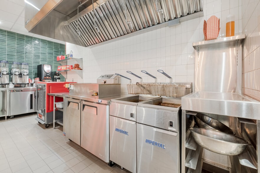 50 Rue Merry N, Magog, QC à vendre - Photo intérieure – Image 2 sur 6