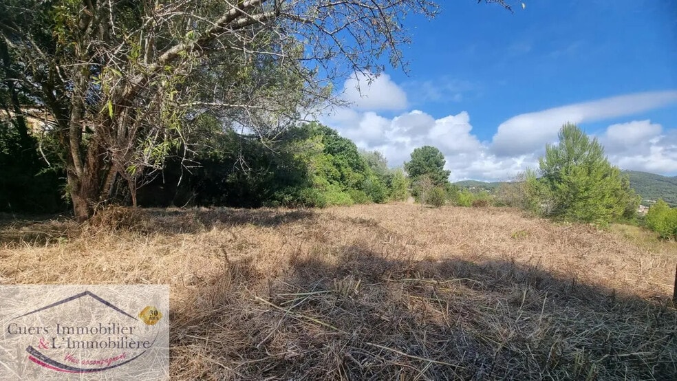 Terrain dans Carqueiranne à vendre - Photo de l’immeuble – Image 2 sur 5