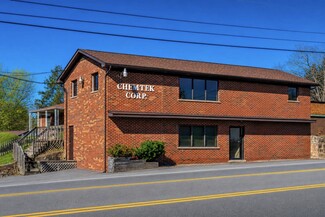 Plus de détails pour 206 S Eisenhower Dr, Beckley, WV - Bureau à vendre