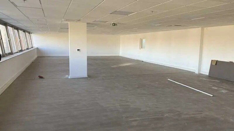 Industriel/Logistique dans Rosny-sous-Bois à louer - Photo intérieure – Image 2 sur 26