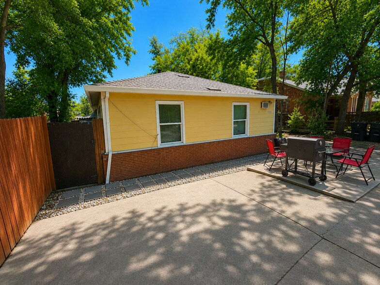 4630 13th Ave, Sacramento, CA à vendre - Photo de l’immeuble – Image 3 sur 24
