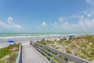 Plus de détails pour 1600 Beach Trail, Indian Rocks Beach, FL - Logement à vendre