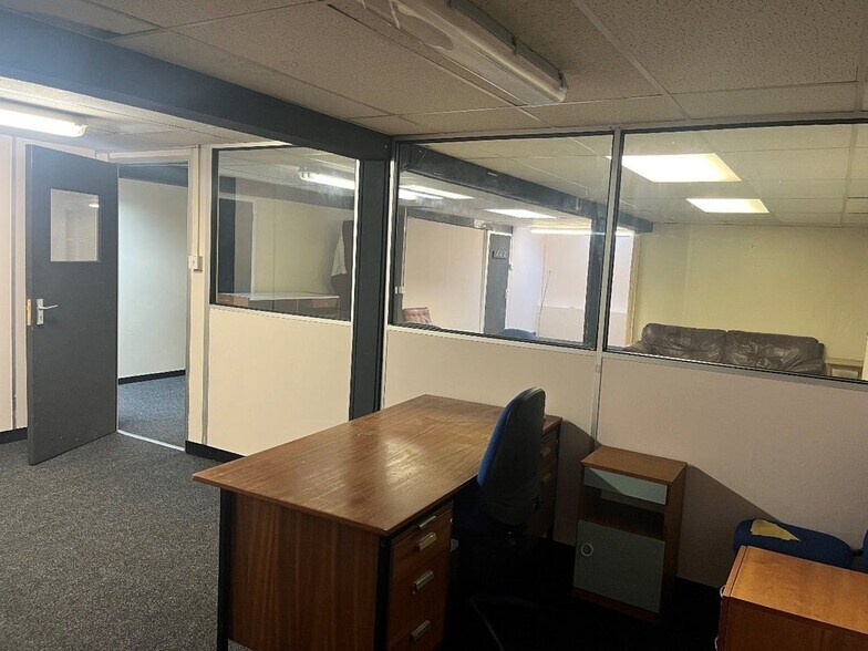 Unit L2B & T, The Maltings, Station Road, Sawbridgeworth à louer - Photo de l’immeuble – Image 3 sur 17