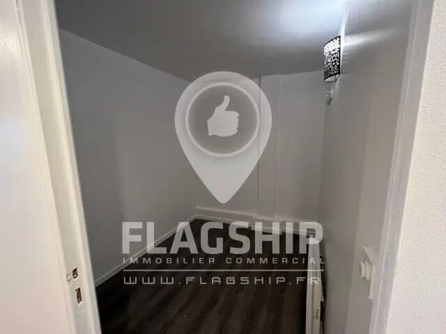 Local commercial dans Paris à vendre - Photo intérieure – Image 3 sur 9