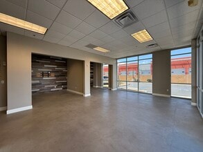 73700 Dinah Shore Dr, Palm Desert, CA à louer Photo intérieure– Image 2 sur 11