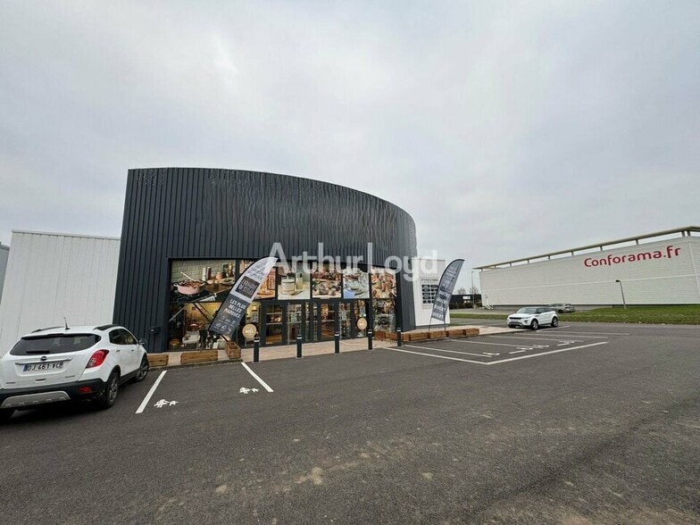 Local commercial dans Vendenheim à louer - Photo de l’immeuble – Image 3 sur 11