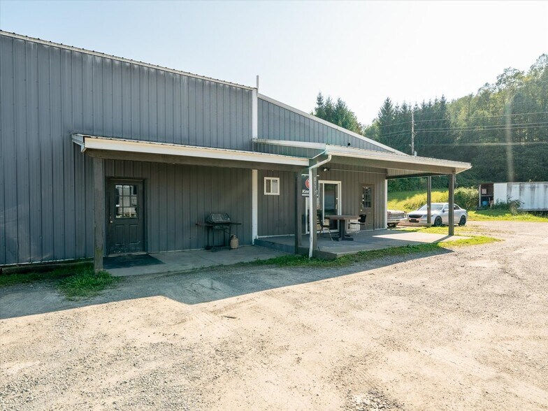 8383 NY-961F, Arkport, NY à vendre - Photo de l’immeuble – Image 2 sur 36