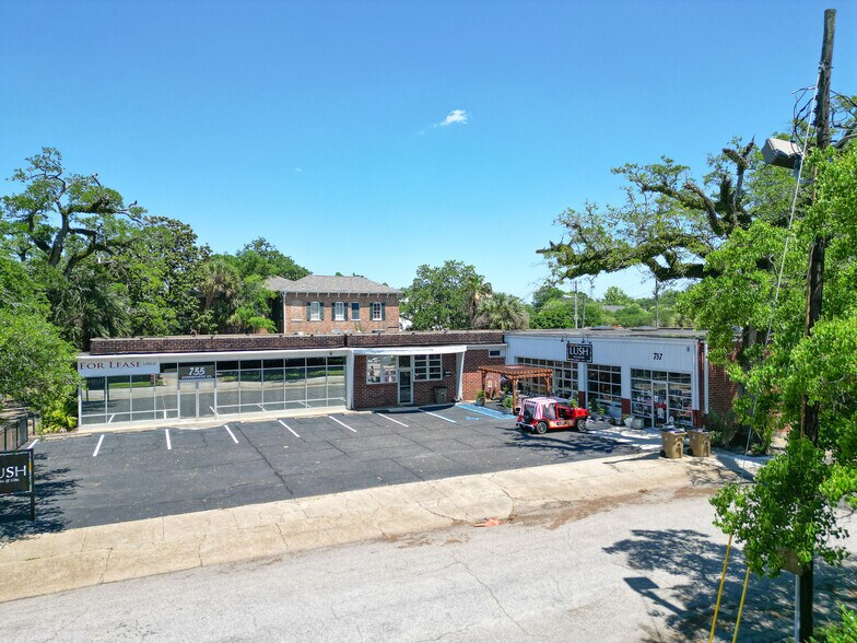 755-757 Government St, Mobile, AL à louer - Photo de l’immeuble – Image 2 sur 9