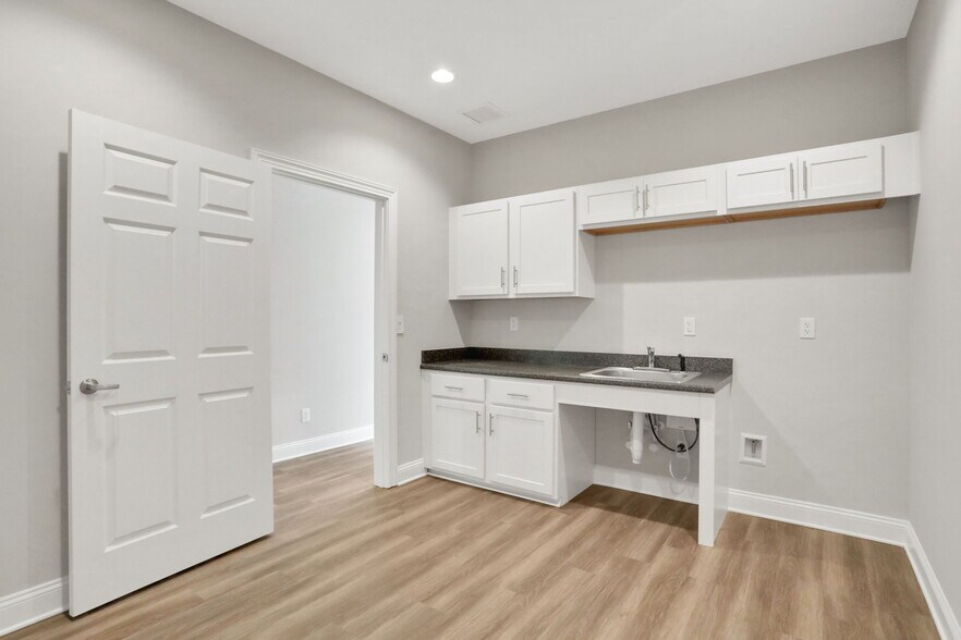 34 Roberts Village Ct, Fruit Cove, FL à louer - Photo de l’immeuble – Image 3 sur 6