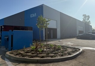 12345 Mills Ave, Chino, CA à louer Photo de l’immeuble– Image 2 sur 2