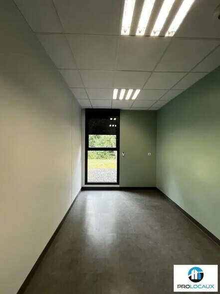 Bureau dans Chantilly à louer - Photo intérieure – Image 3 sur 7