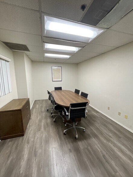 3227 N San Fernando Rd, Los Angeles, CA à louer - Photo intérieure – Image 3 sur 10