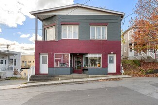Plus de détails pour 24 26 Rue Crt, Coaticook, QC - Bureau à vendre