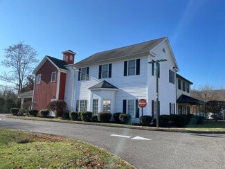 Plus de détails pour 828 Federal Rd, Brookfield, CT - Bureau/Local commercial à louer