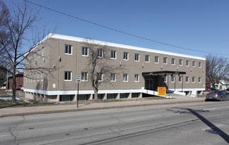 Plus de détails pour 1701 S 17th St, Lincoln, NE - Bureau à louer