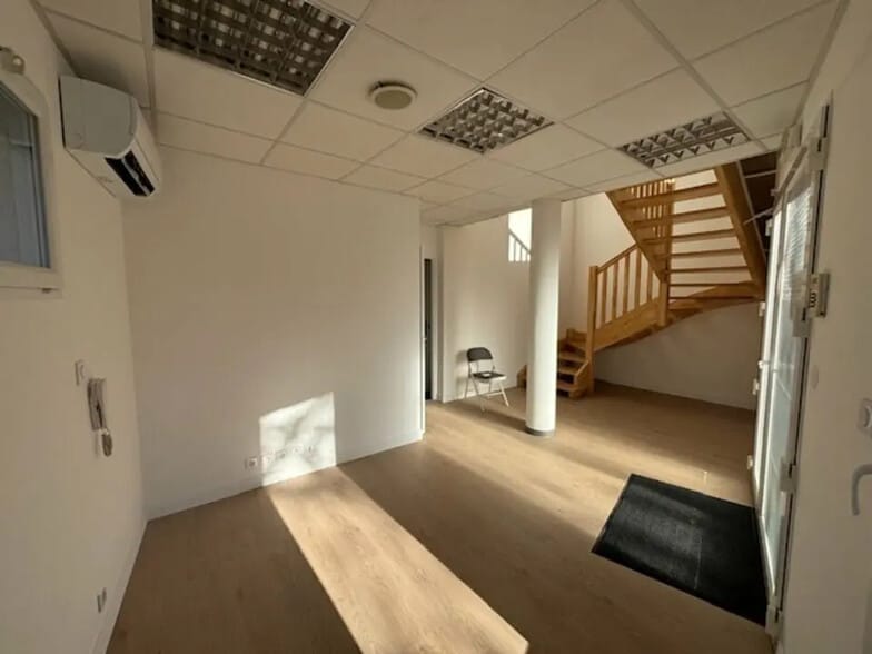 Bureau dans Montferrier-sur-Lez à louer - Photo intérieure – Image 1 sur 9
