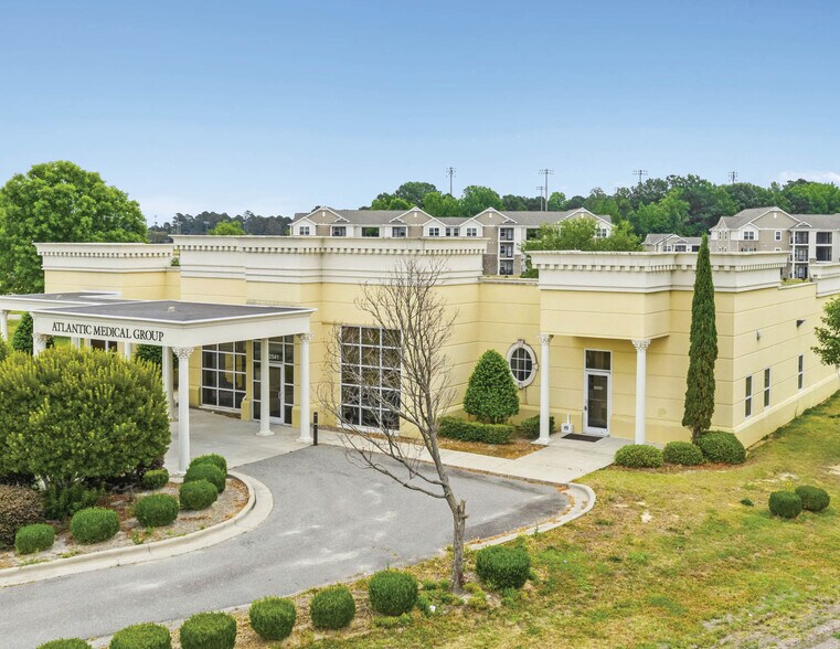 North Carolina Medical Portfolio portefeuille de 2 biens à vendre sur LoopNet.fr - Photo de l’immeuble – Image 3 sur 14
