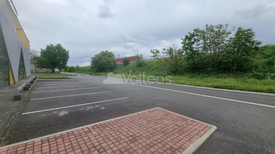 Local commercial dans Portet-sur-Garonne à louer - Photo de l’immeuble – Image 2 sur 10