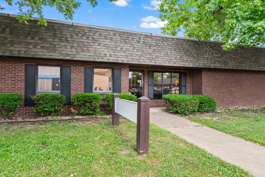 900 S Spring St, Springfield, IL à vendre - Photo de l’immeuble – Image 2 sur 17