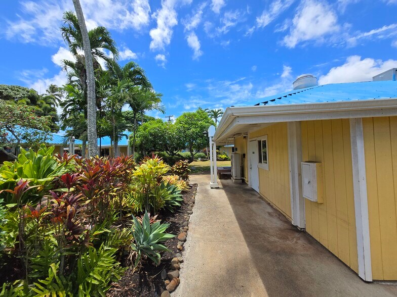 4-356 Kuhio Hwy, Kapaa, HI à louer - Photo de l’immeuble – Image 3 sur 13