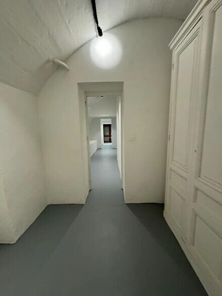 Bureau dans Bordeaux à louer - Photo de l’immeuble – Image 2 sur 4