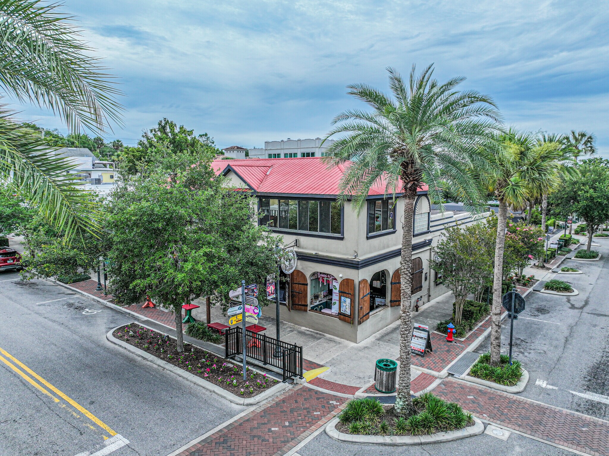 Mount Dora Marketplace portefeuille de 2 biens à vendre sur LoopNet.fr Photo de l’immeuble– Image 1 sur 6