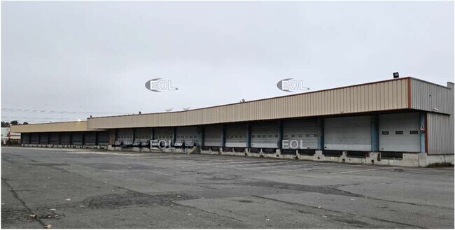 Plus de détails pour Industriel/Logistique à louer