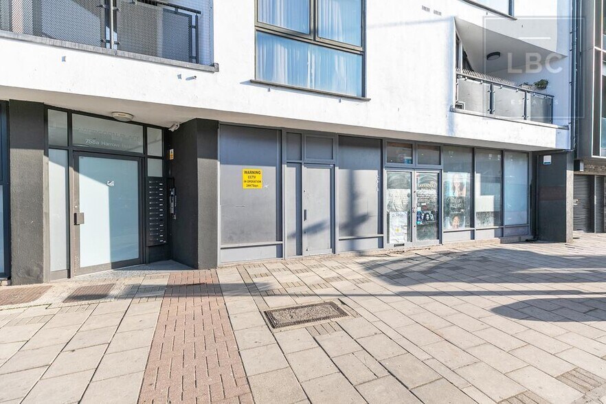 758 Harrow Rd, Londres à vendre - Photo de l’immeuble – Image 3 sur 13