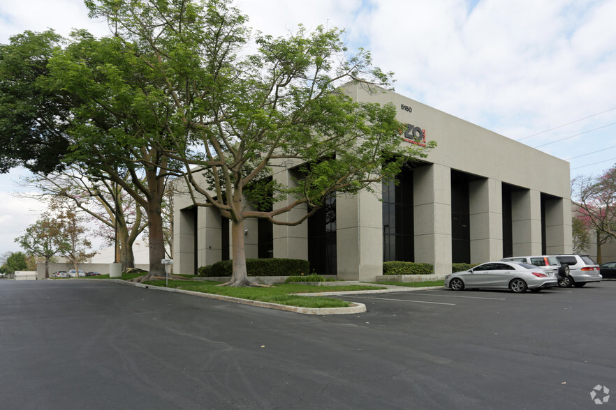 5150 Eucalyptus Ave, Chino, CA à louer - Photo de l’immeuble – Image 1 sur 9