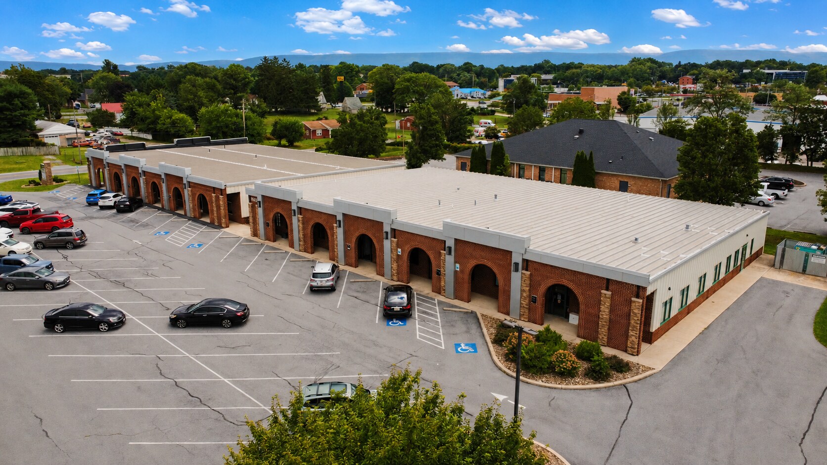 1825-1829 Howell Rd, Hagerstown, MD à vendre Photo de l’immeuble– Image 1 sur 24