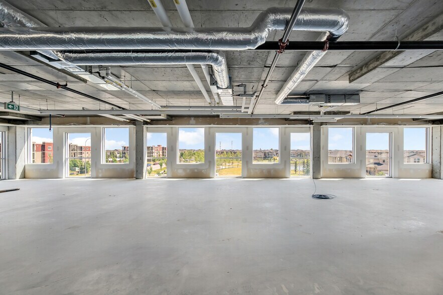 7171 80th Ave NE, Calgary, AB à louer - Photo de l’immeuble – Image 2 sur 26