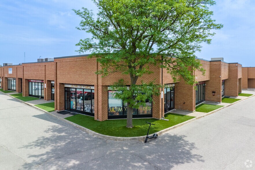 190 Marycroft Ave, Vaughan, ON à vendre - Photo principale – Image 1 sur 10
