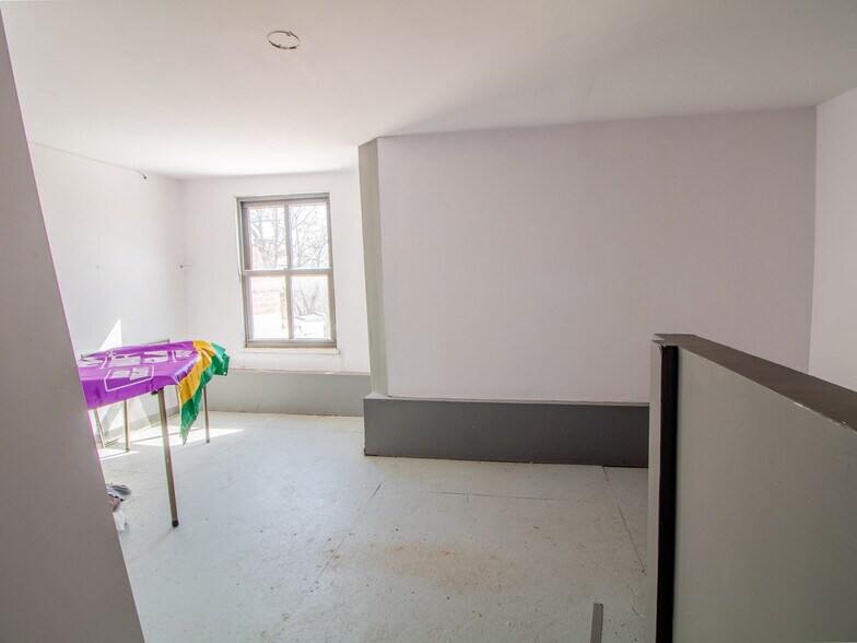 1911 S 11th St, Saint Louis, MO à vendre - Photo intérieure – Image 3 sur 49
