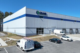 Plus de détails pour 64 Research Dr, Haverhill, MA - Industriel/Logistique à louer