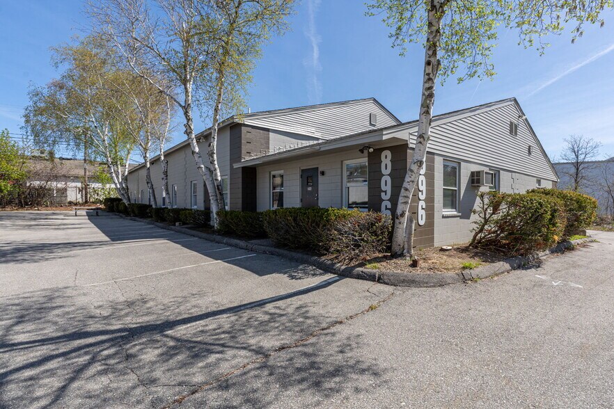 896 Lafayette Rd, Seabrook, NH à louer - Photo de l’immeuble – Image 1 sur 24