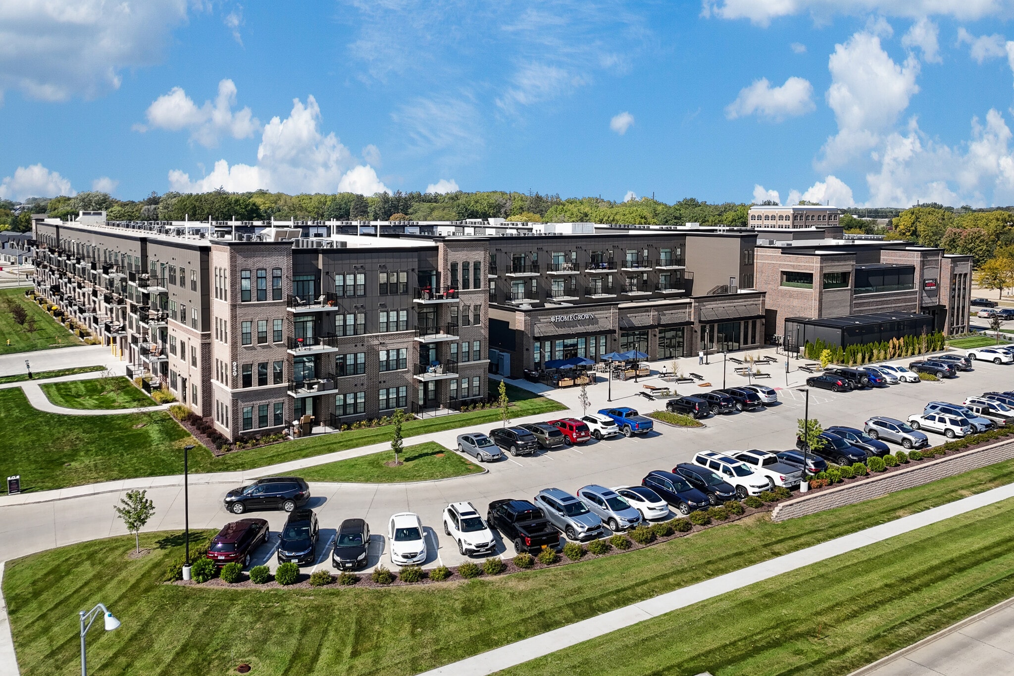 950 Jordan Creek Pky, West Des Moines, IA à louer Photo intérieure– Image 1 sur 3