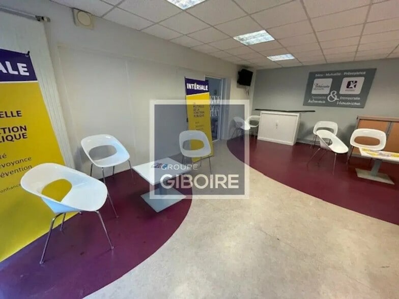 43 Boulevard De La Tour D'Auvergne, Rennes à louer - Photo de l’immeuble – Image 2 sur 4
