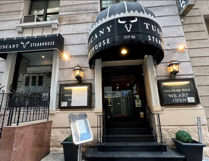 117 W 58th St, New York, NY à louer Photo intérieure– Image 1 sur 3