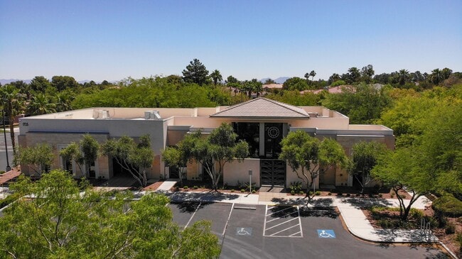 Plus de détails pour 1725 Village Center Cir, Las Vegas, NV - Bureau/Médical à louer