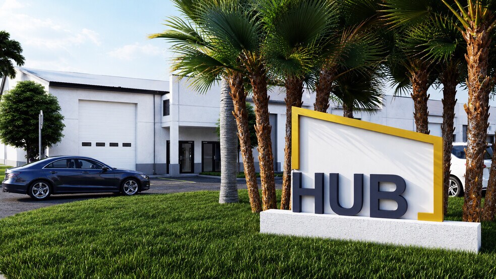 13601 Saddle Rd, Fort Myers, FL à louer - Photo de l’immeuble – Image 3 sur 8